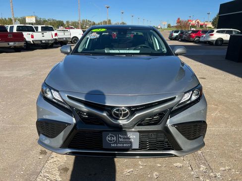 Used 2021 Toyota Camry XSE image 2
