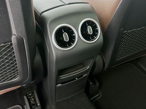 New 2026 Mercedes-Benz GLB 250 image 26