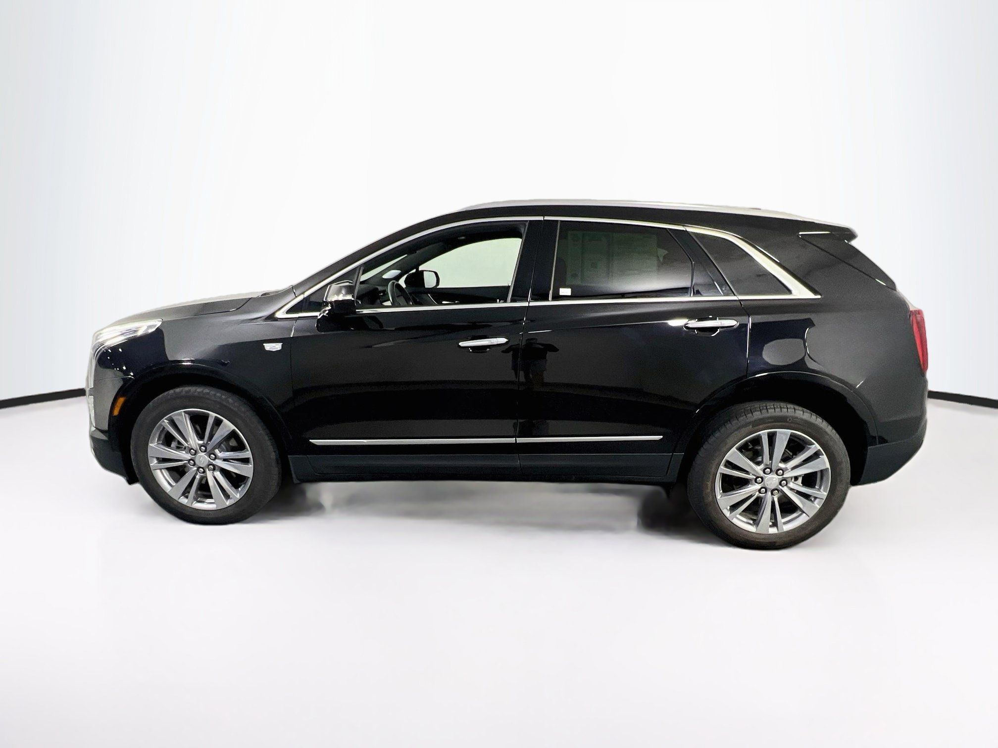 Used 2024 Cadillac XT5 Premium Luxury AWD/4WD image 8