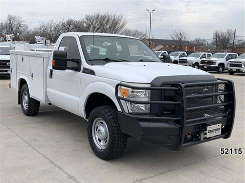 Used 2015 Ford F250 XL w/ Power Equipment Group image 3