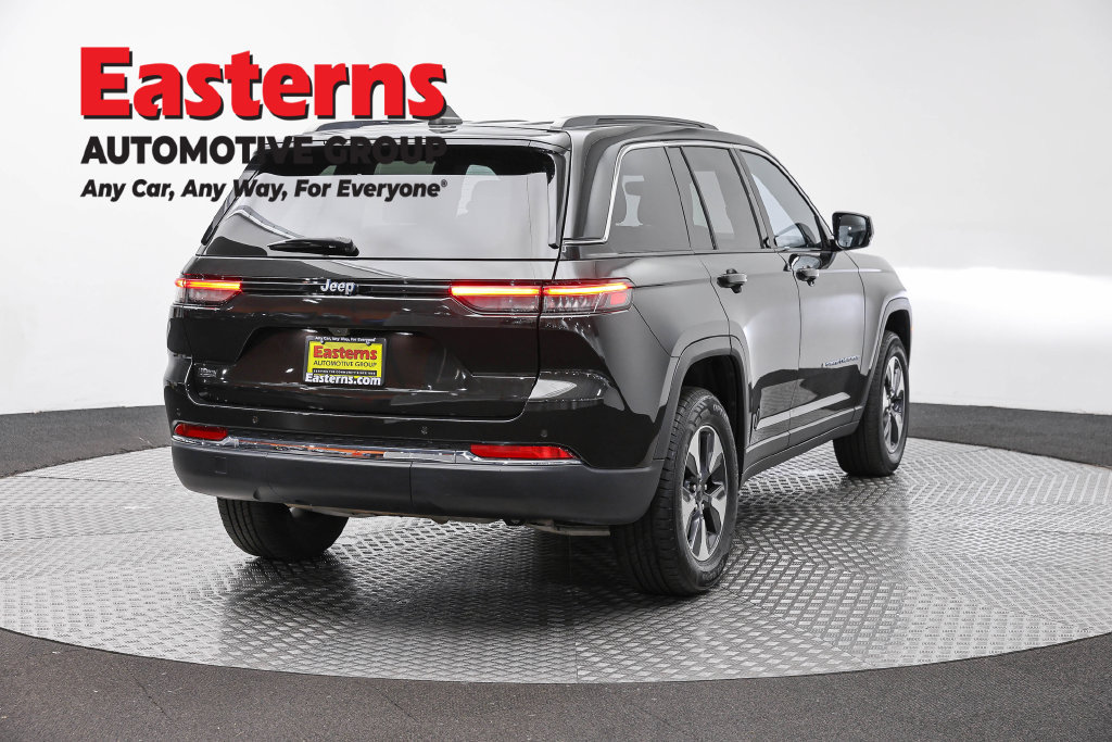 Used 2024 Jeep Grand Cherokee Limited 4xe AWD/4WD image 7