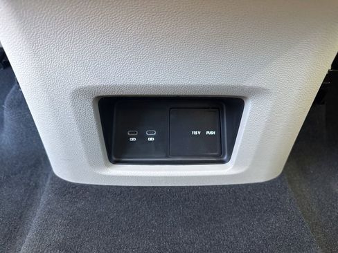 New 2026 Volkswagen Atlas SEL Premium R-Line image 12