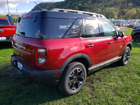 New 2025 Ford Bronco Sport Outer Banks w/ Outer Banks Tech Package+ image 6