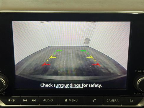 Used 2023 Nissan Rogue SV image 38