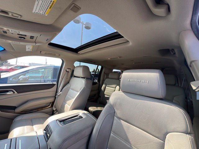 Used 2016 GMC Yukon XL Denali AWD/4WD image 22