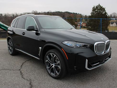 New 2026 BMW X5 xDrive40i image 2