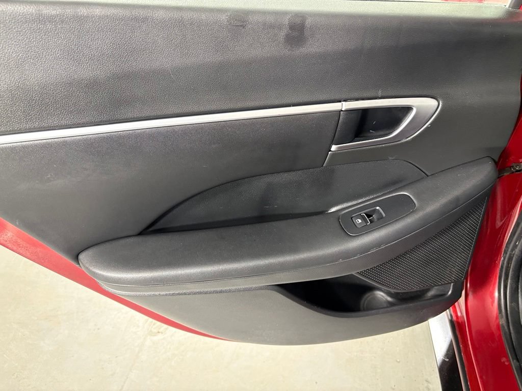 Used 2025 Hyundai Sonata SEL FWD image 41