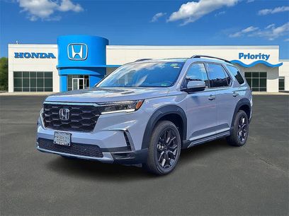 New 2025 Honda Pilot Touring