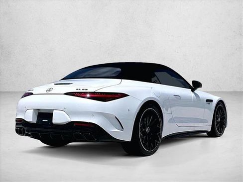 Used 2022 Mercedes-Benz SL 63 AMG 4MATIC image 2