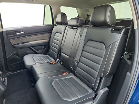 Used 2022 Volkswagen Atlas SEL Premium AWD/4WD image 27