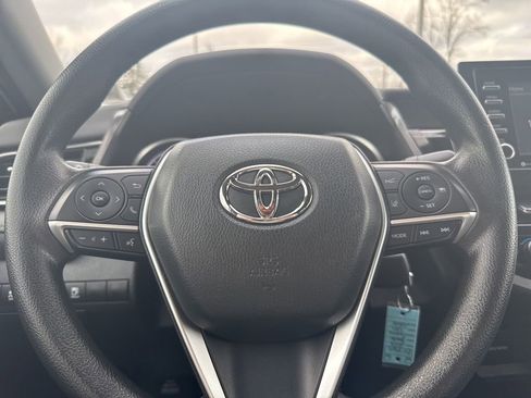 Used 2023 Toyota Camry LE image 20