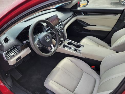 Used 2020 Honda Accord EX image 5