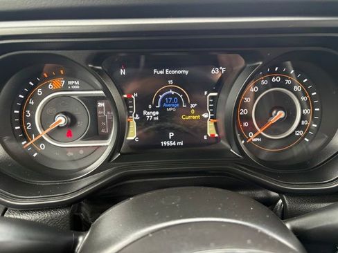 Used 2024 Jeep Wrangler Rubicon AWD/4WD image 24