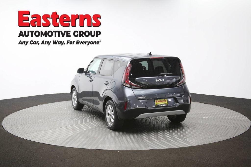 Used 2023 Kia Soul LX w/ LX Technology Package FWD image 64