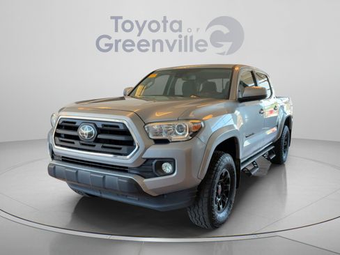 Used 2019 Toyota Tacoma SR5 AWD/4WD image 1