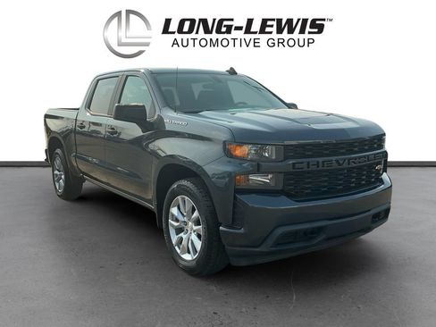 Used 2020 Chevrolet Silverado 1500 Custom w/ Custom Value Package RWD image 10