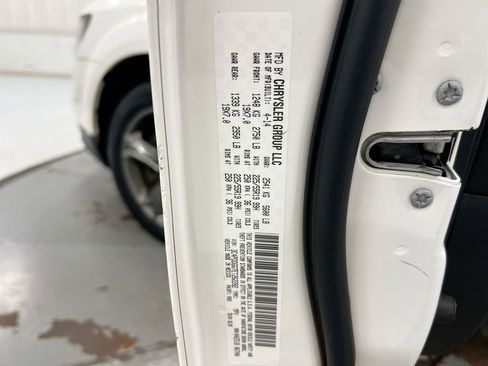 Used 2014 Dodge Journey Crossroad w/ Flexible Seating Group AWD/4WD image 29