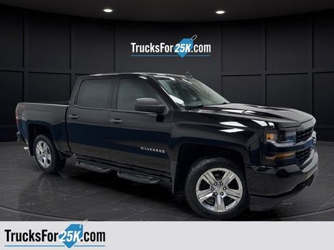 Used 2018 Chevrolet Silverado 1500 Custom w/ Custom Value Package image 36