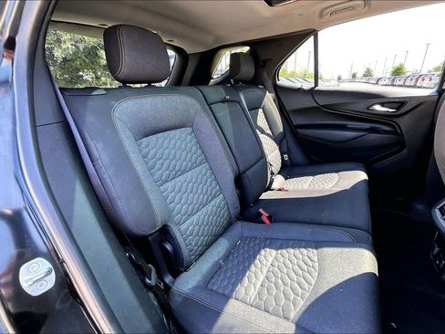 Used 2018 Chevrolet Equinox LT w/ Sun & Infotainment Package AWD/4WD image 31