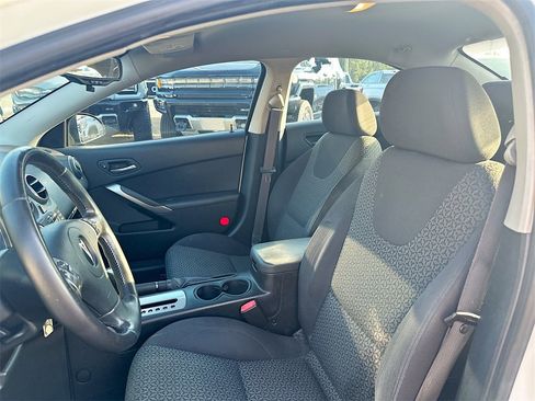 Used 2009 Pontiac G6 Sedan w/ Sport Package 2 image 8