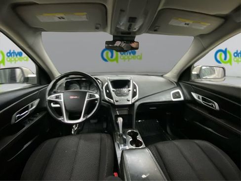 Used 2015 GMC Terrain SLE w/ Convenience Package AWD/4WD image 27