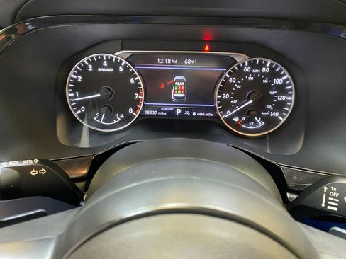 Used 2025 Nissan Pathfinder SV FWD image 35