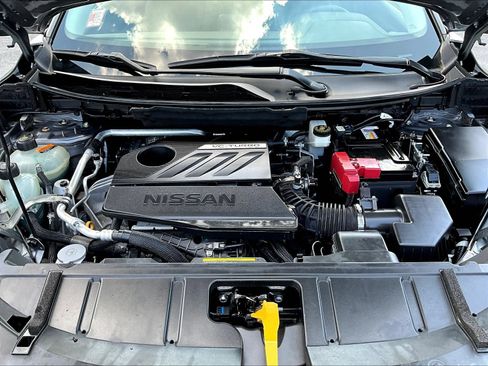 Used 2023 Nissan Rogue SV AWD/4WD image 32