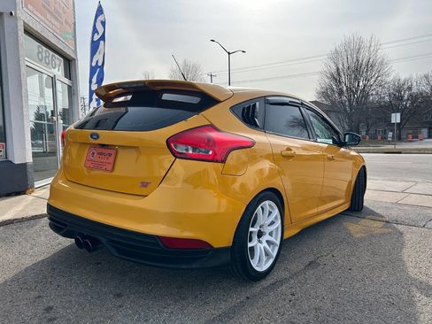 Used 2015 Ford Focus ST w/ Equipment Group 401A image 5