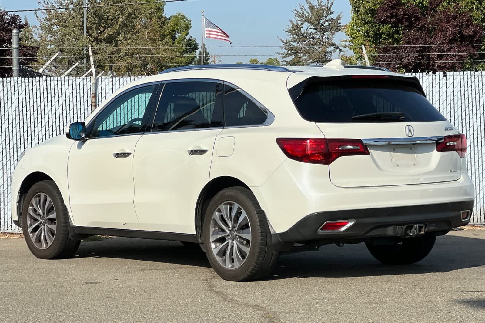 Used 2016 Acura MDX w/ Technology Package AWD/4WD image 5
