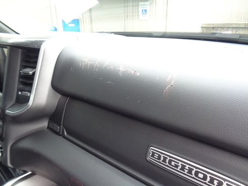 Used 2021 RAM 1500 Big Horn image 15