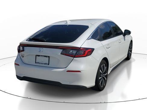 Certified 2023 Honda Civic EX-L image 6