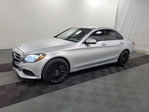 Used 2015 Mercedes-Benz C 300 Sedan image 2