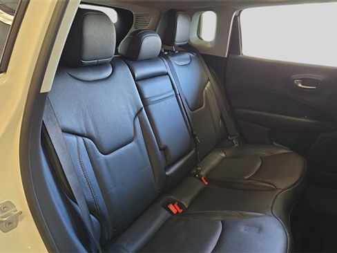 Used 2019 Jeep Compass Limited image 17