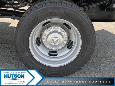 New 2024 RAM 4500 Tradesman w/ Chrome Appearance Group image 10