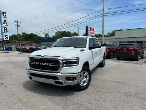 Used 2019 RAM 1500 Big Horn AWD/4WD image 1