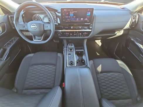 New 2026 Nissan Pathfinder SV image 20
