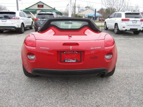 Used 2006 Pontiac Solstice Convertible w/ Premium Package image 6