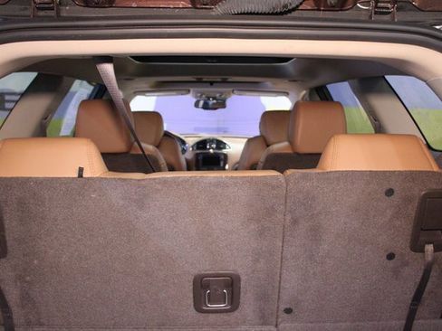Used 2016 Buick Enclave Premium image 17