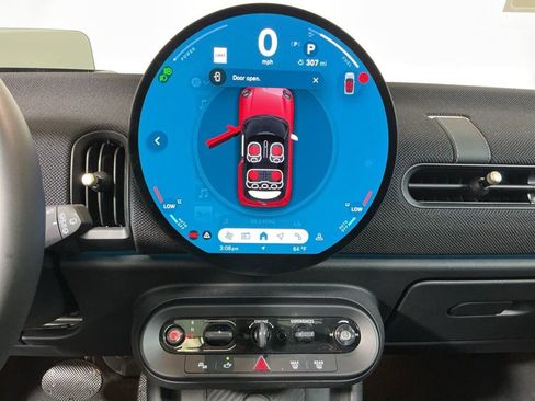 Certified 2025 MINI Cooper S image 11