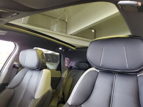 New 2025 Cadillac Optiq Sport 1 image 18