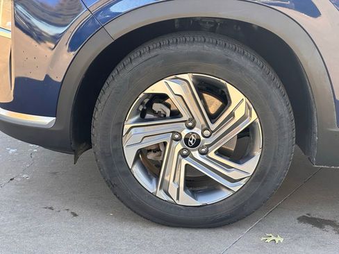 Used 2021 Hyundai Santa Fe SEL image 12