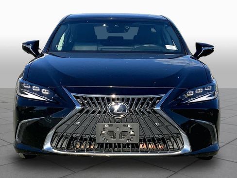 Used 2024 Lexus ES 350 Ultra Luxury w/ Accessory Package (Z2) FWD image 4