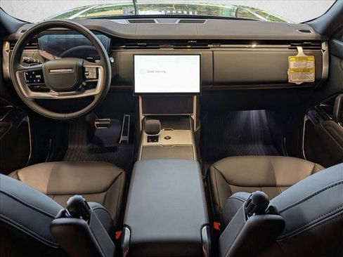 New 2026 Land Rover Range Rover SE image 15