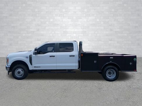 Used 2025 Ford F350 XL w/ XL Chrome Package image 15