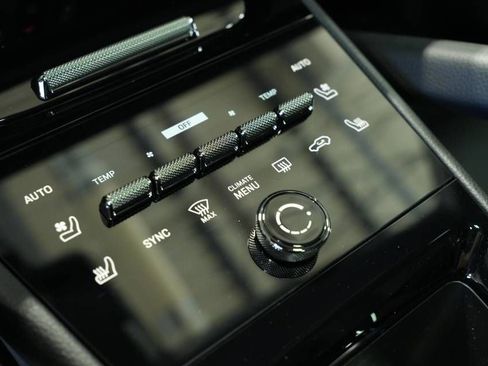 New 2026 Porsche Cayenne Coupe image 23