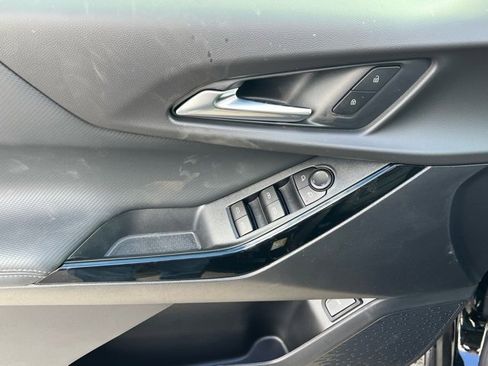 New 2026 Chevrolet Equinox LT w/ Convenience Package II image 4