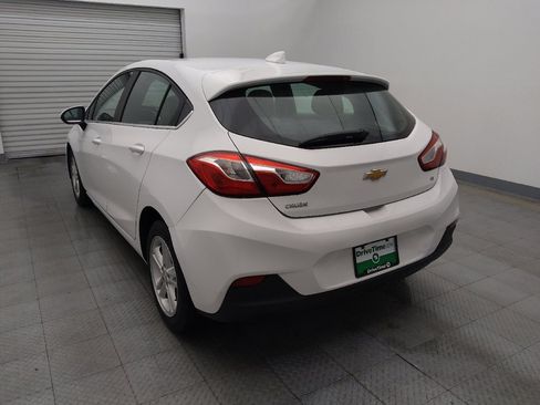 Used 2018 Chevrolet Cruze LT image 6