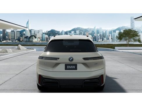 New 2026 BMW iX xDrive45 AWD/4WD image 5
