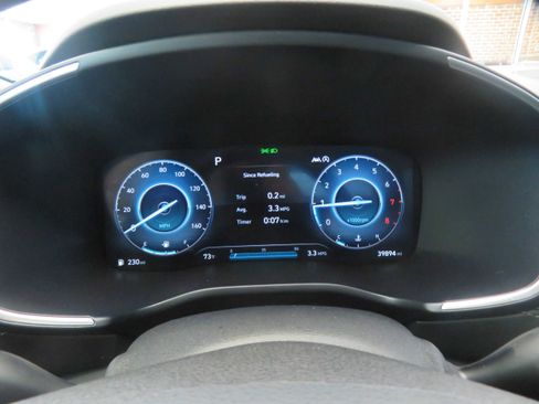 Used 2023 Hyundai Santa Fe SEL w/ Premium Package image 39