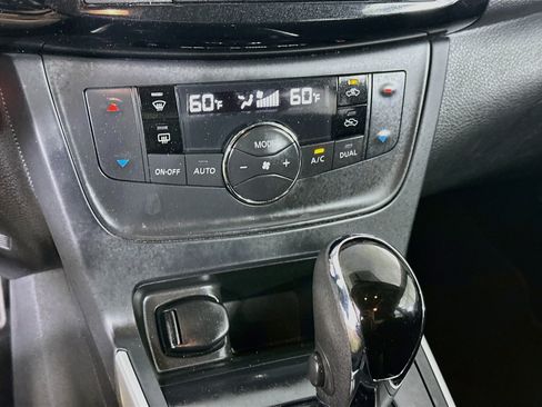 Used 2018 Nissan Sentra SV FWD image 23